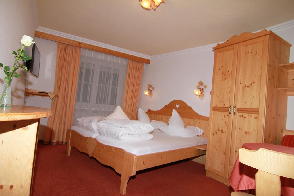Hotel Mutmanoer Ischgl Exterior foto